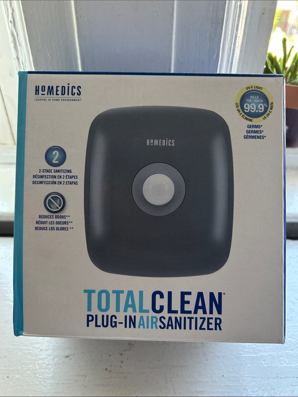 Homedics total clean plug-in air sanitizer nib